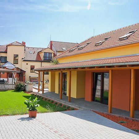 Pension Cizek Mikulov Zewnętrze zdjęcie